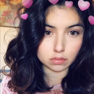 Meet your Posher, Vanessa